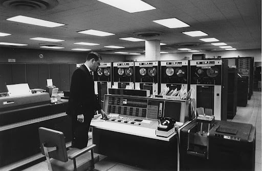 An early "data center" at Columbia University in 1965. Server.
